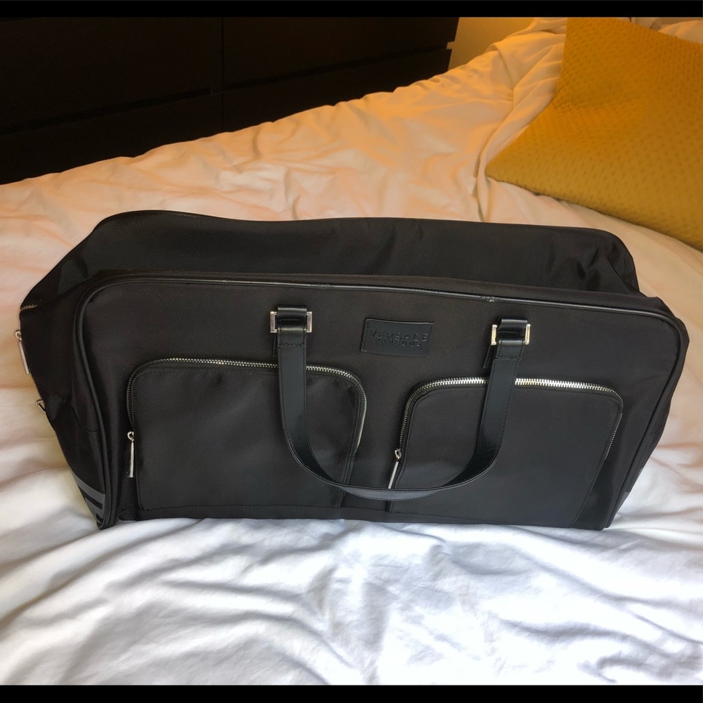 NWOT Versace Parfums weekend/travel bag